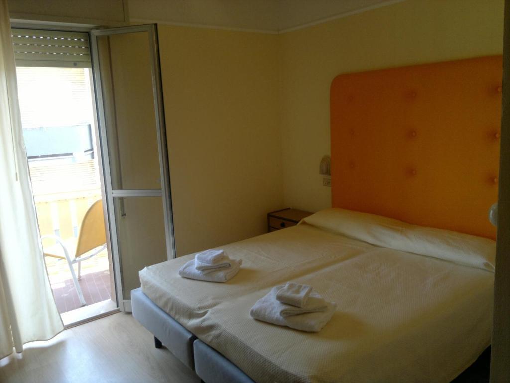 Hotel Dom Milano Marittima Pokoj fotografie