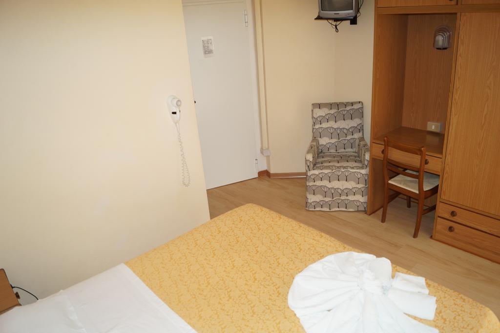 Hotel Dom Milano Marittima Exteriér fotografie